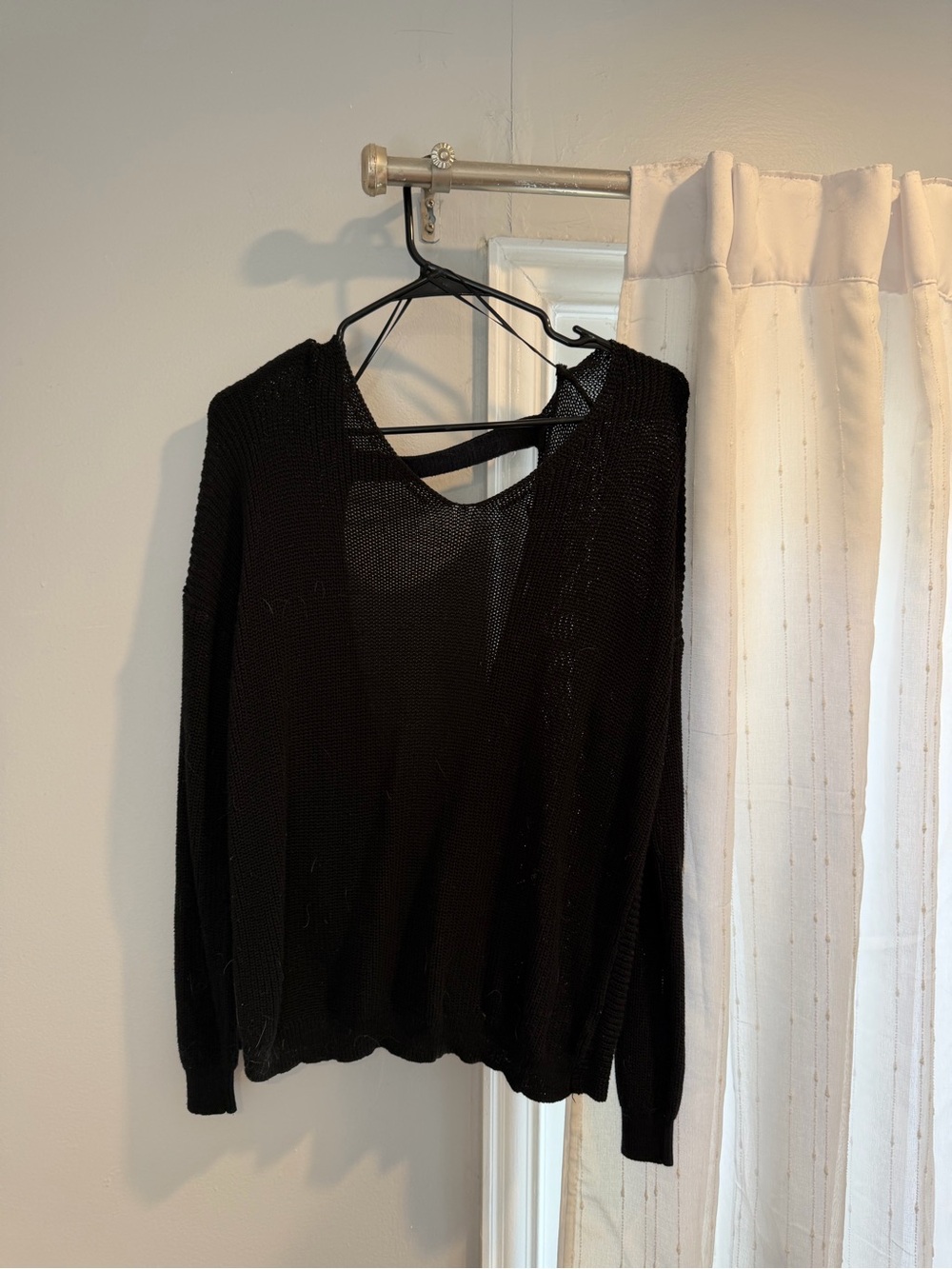 Dex Black Open-Knit V-Back Pullover Sweater